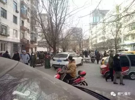 2017年12月份燃气爆炸图片